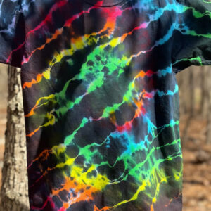 tie-dye-shirt-for-youth